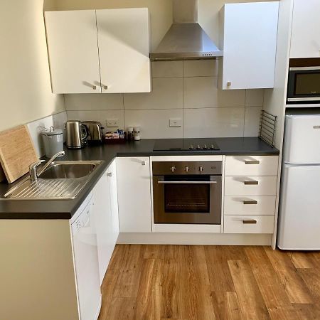 Amberley Serviced Apartments Exterior photo